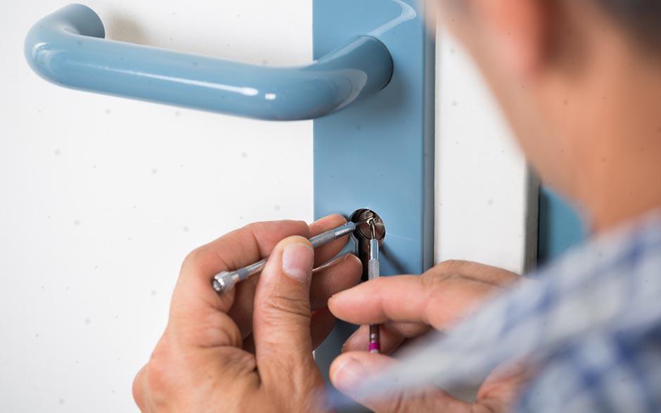 rapidité serrurier ouverture de porte Rueil-Malmaison